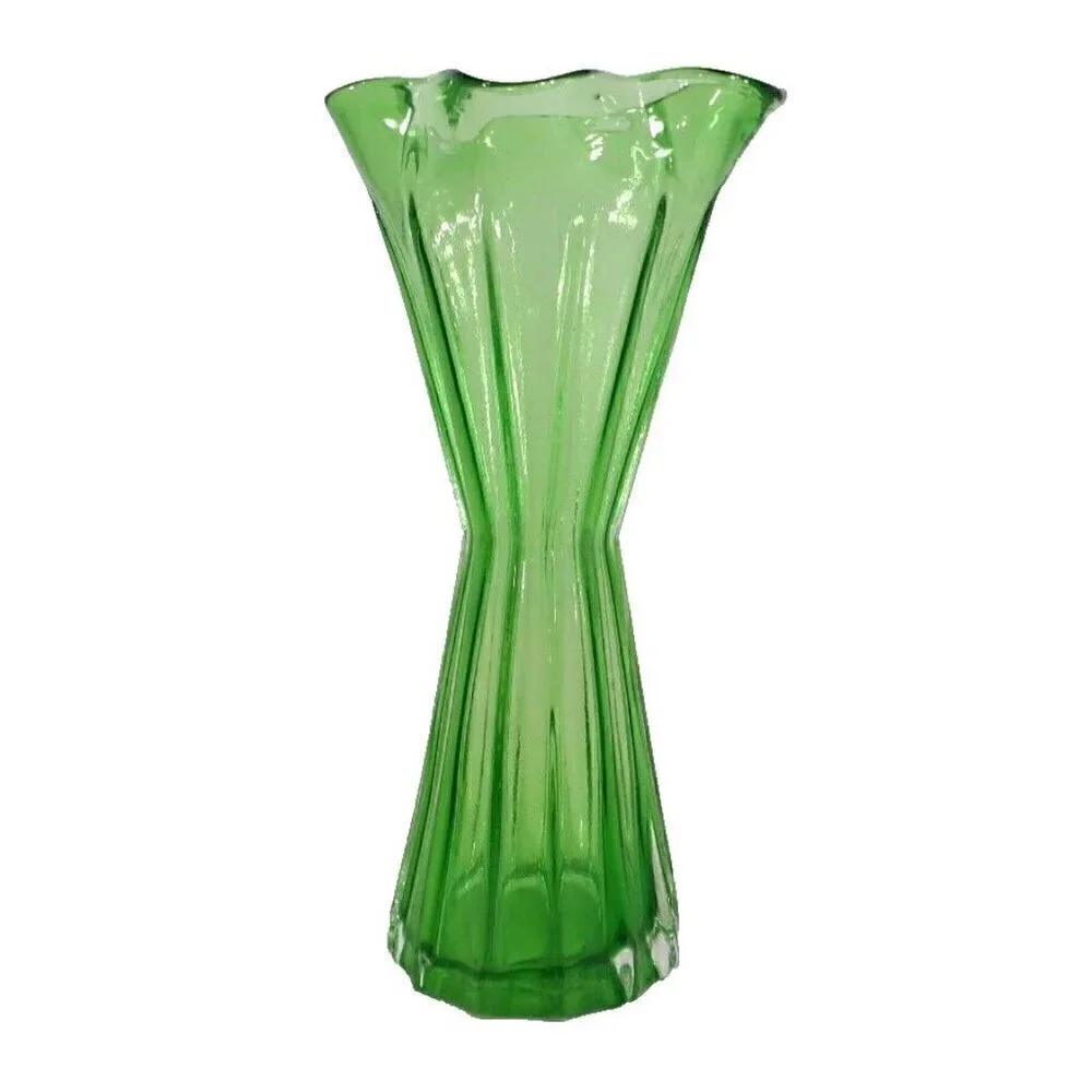 KREISS Japan vintage green glass bud vase approx 7
